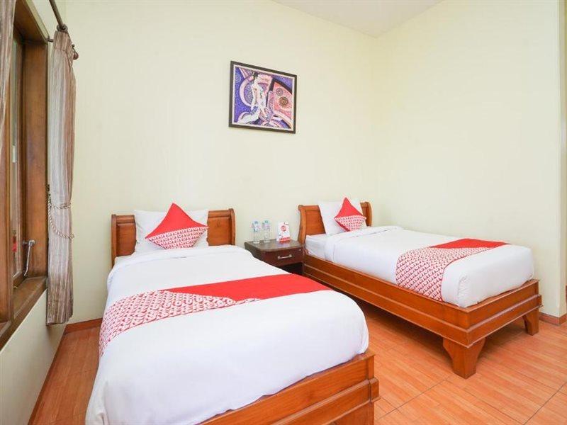 Hotel Bumi Bermi Permai Near Bermi Eco Park Mitra Reddoorz Probolinggo Extérieur photo