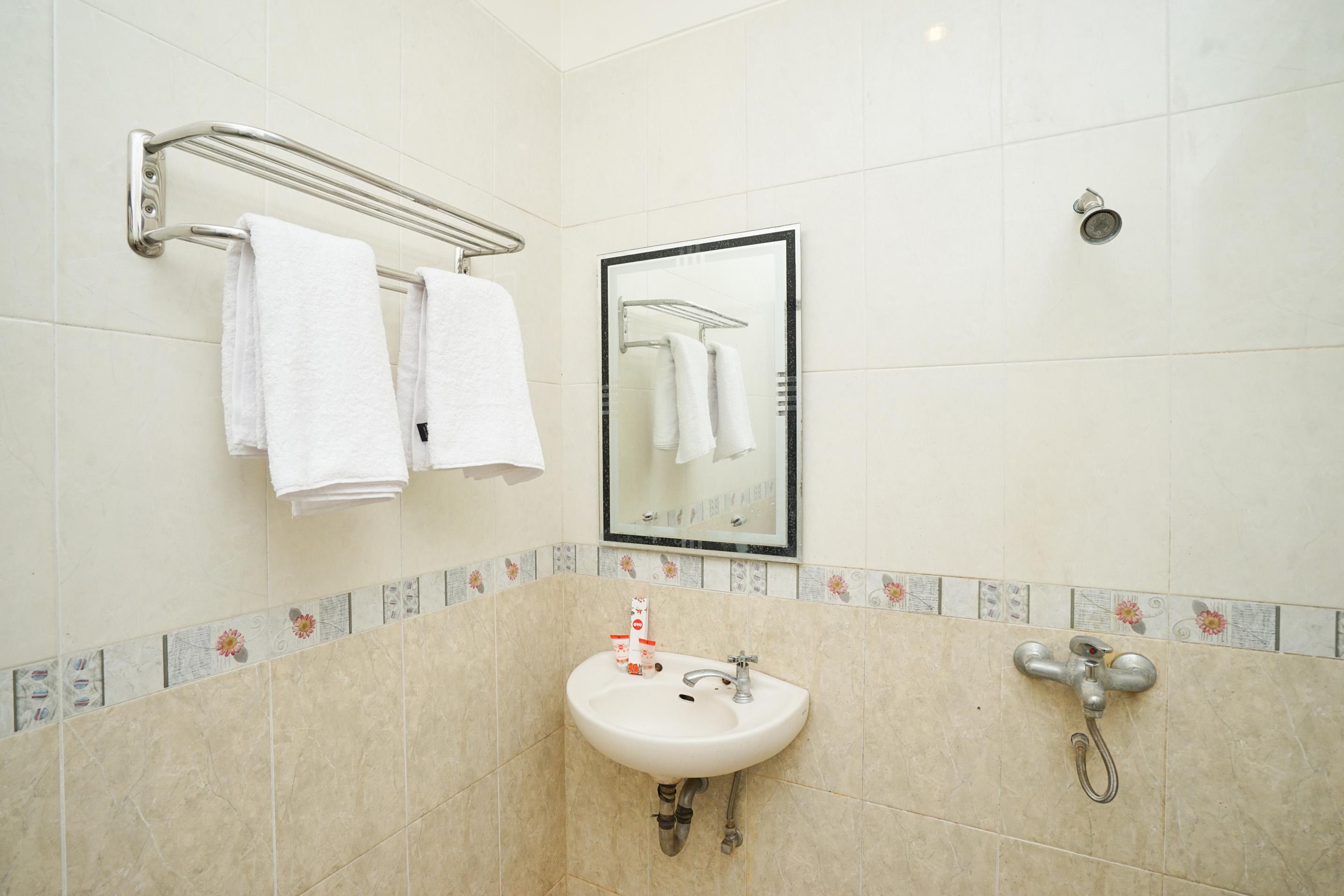 Hotel Bumi Bermi Permai Near Bermi Eco Park Mitra Reddoorz Probolinggo Extérieur photo